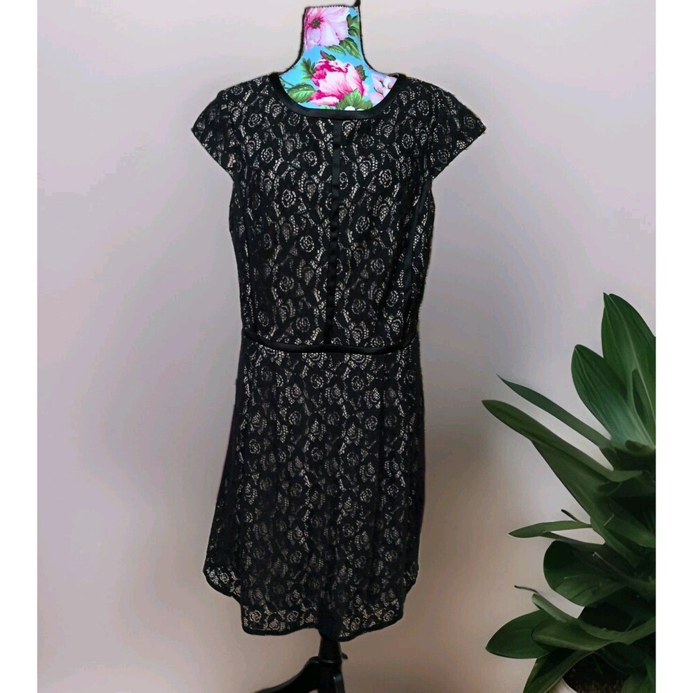 R&K Women's Black Lace Overlay Knee Length Dress W/ Beige Underdress Size 14